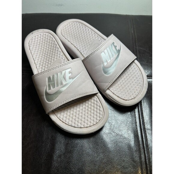 Nike BENASSI JDI 343881-614 Rose-Silver Slides Size 7 Women’s Sandals - Picture 1 of 8